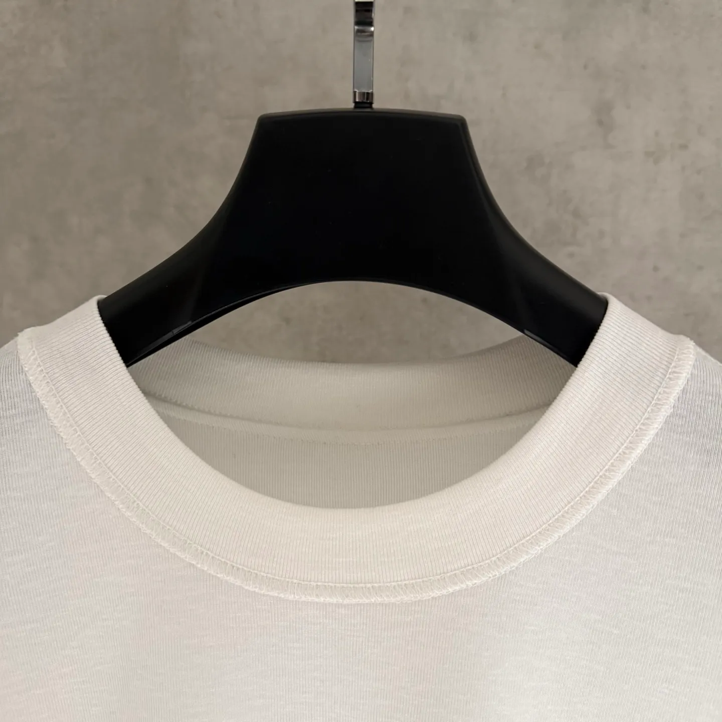 🅿️180 [Strict quality control] Ralph Lauren's new sleeveless vest is new. Unique tailoring and extremely simple design three-dimensional embroidery highlight the brand's design concept. The fabric is made of ultra-light cotton silk fabric. The upper body is comfortable and breathable. Black and white colors. Size L-4xl